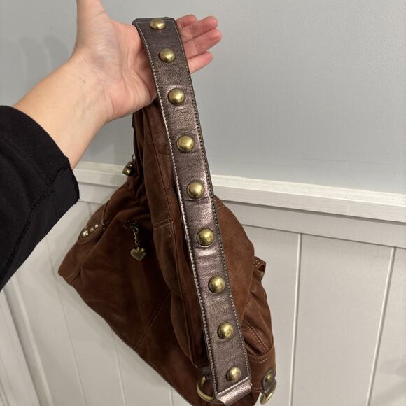 Kathy Van Zeeland Shoulder Bag Purse Brown Faux Suede Leather Hobo Bling Charms - Picture 6 of 10